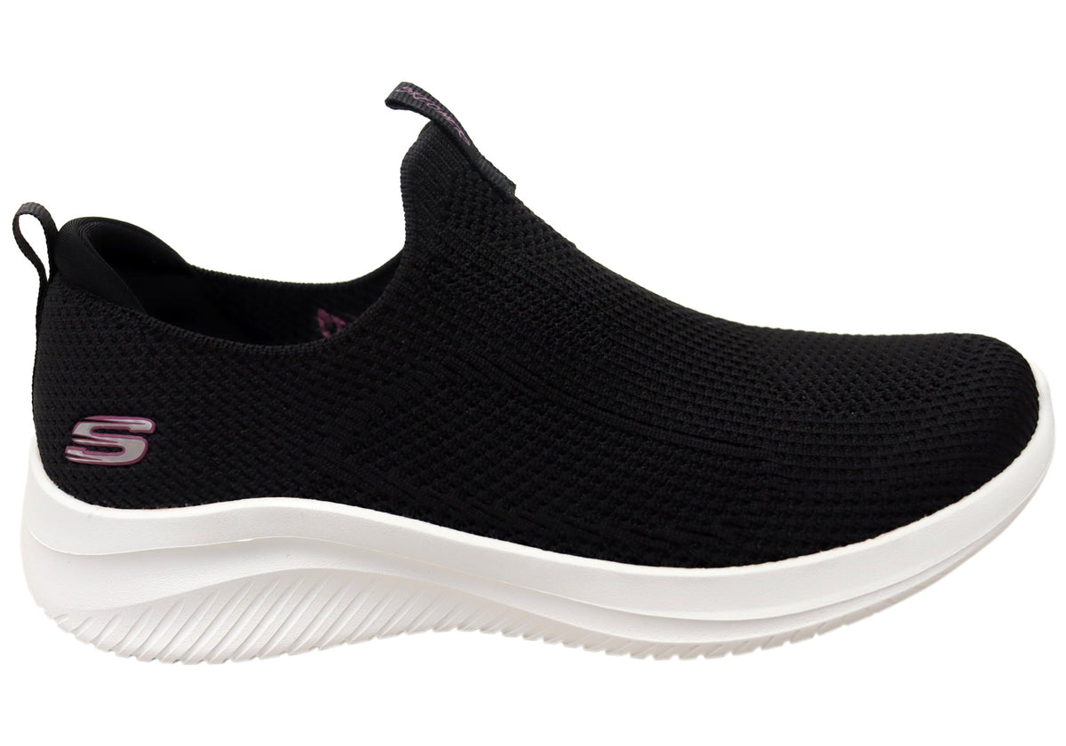 Skechers Womens Ultra Flex 3.0 All Momentum Comfortable Slip On Shoes