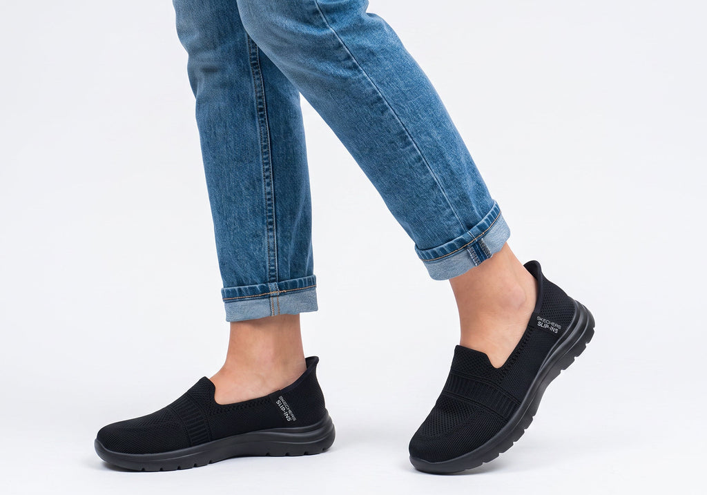 Skechers Womens Slip ins On The GO Flex Camellia Shoes